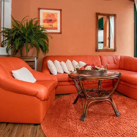 Gorgeous In With Wifi *