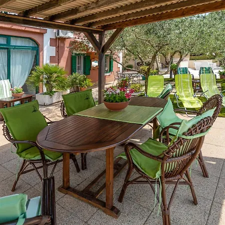 Gorgeous In With Wifi 블라체