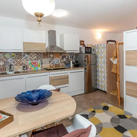 Gorgeous In With Wifi 아파트