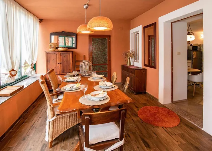 Apartmán Gorgeous In With Wifi Blace
