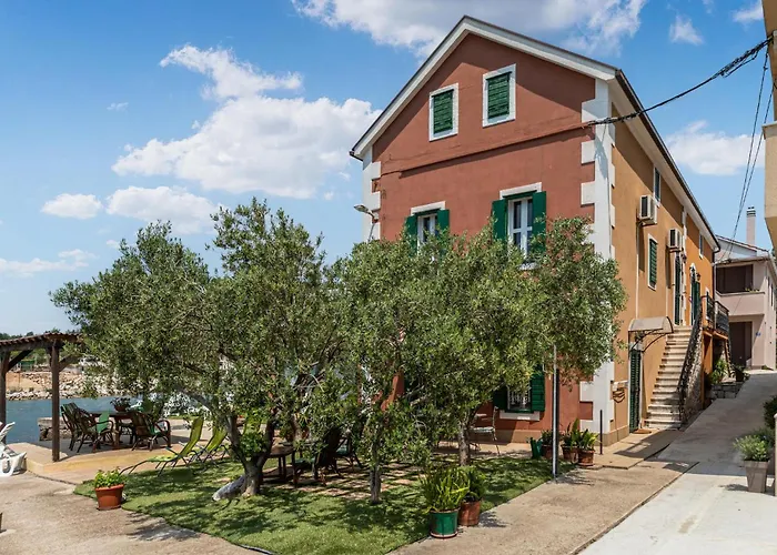 Gorgeous In With Wifi Appartement Blace