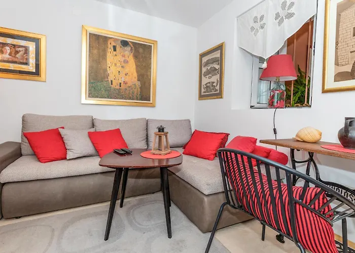 Appartement Gorgeous In With Wifi Blace