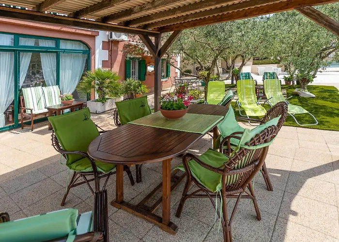 Gorgeous In With Wifi Blace