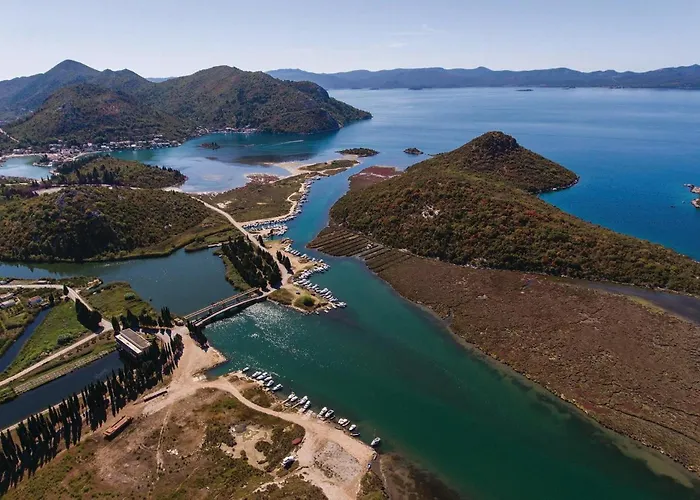 Gorgeous In With Wifi